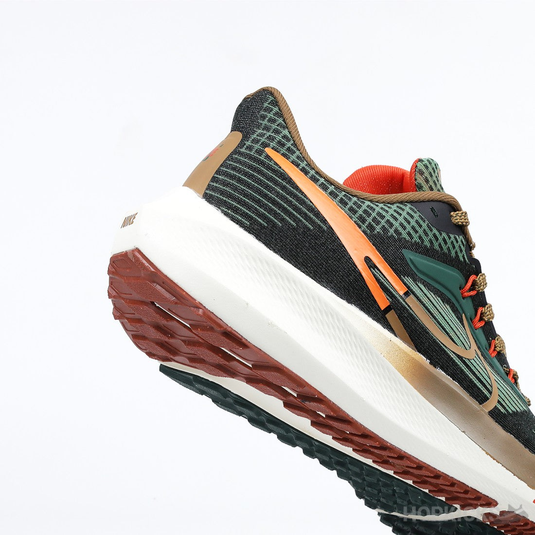 NIKE AIR ZOOM - PEGASUS 39A