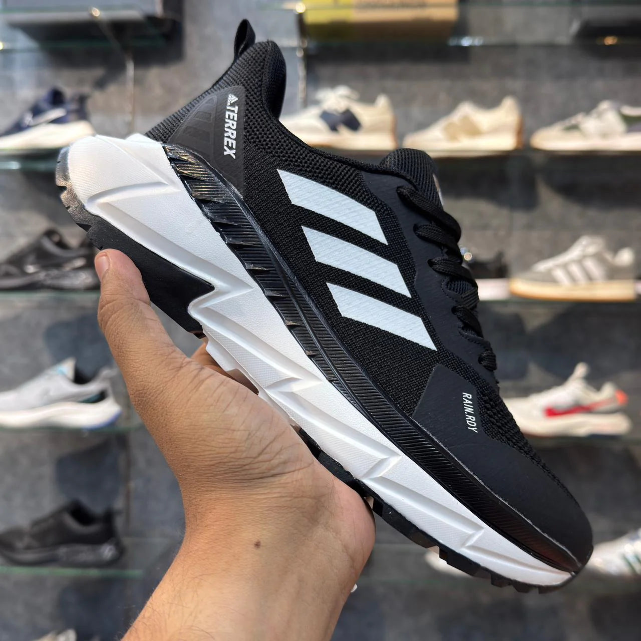 Addidas Terrex COLD.RDY Black White
