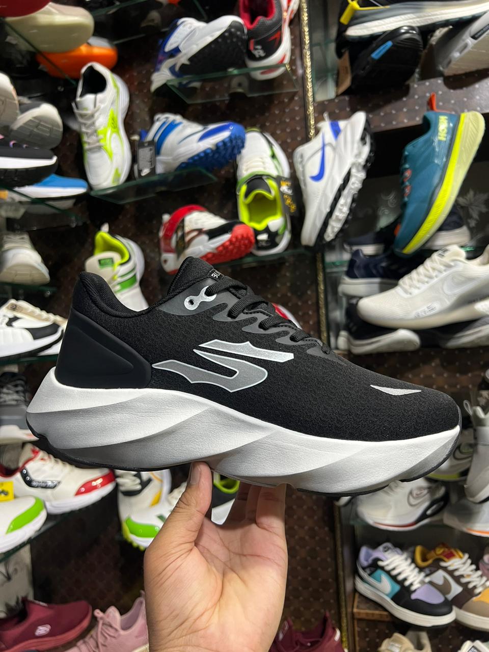 Sk Aero Burst - Black/White