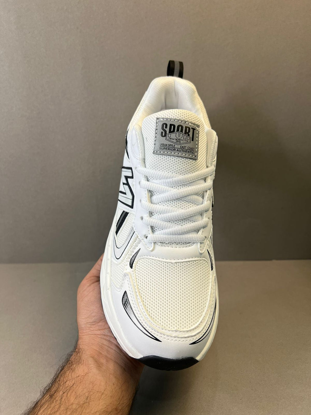 NB 530 White/Black (1:1 batch)
